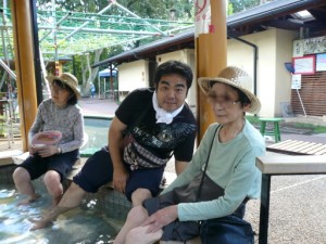 足湯・軽食会 写真