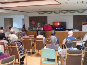 元気にカラオケです！ 写真