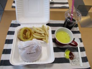 遊びりランチ♡モスバーガーの日 写真