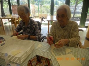 遊びり・創作クラブ 写真