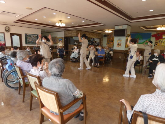 納涼祭に向けて！盆踊り練習会 写真