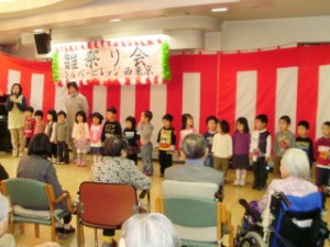 可愛いひな祭り 写真