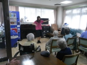 Young Man Can Anything 写真