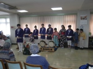 並木ばやし 写真