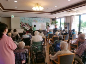 『♪ナマムギ　ナマゴメ　ナマタマゴ♪』 写真