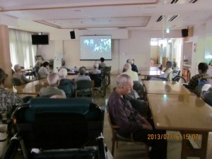 映画鑑賞会 写真