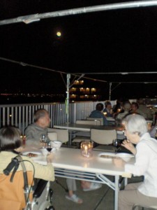 月々に月見る月は多けれど・・・ 写真