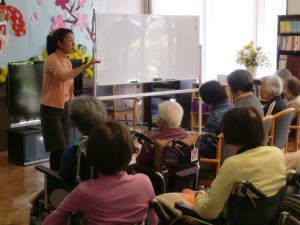 4/19　「音楽療法」 写真