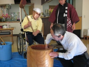 八王子西　年末もちつき大会 写真