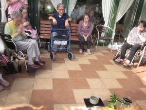 お盆の行事 写真