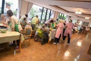 『料理教室　～調理～』 写真