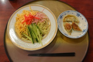 『料理教室　～実食～』 写真