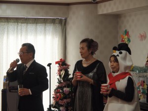 メリークリスマス！で乾杯です 写真