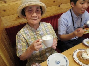 軽食会～コメダ珈琲～ 写真