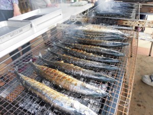 炭焼き秋刀魚 写真