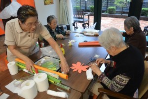 手芸サークル 写真