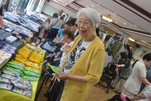 衣料品販売・北海道物産展 写真