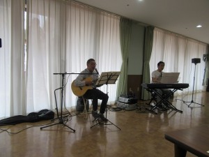 バンド演奏 写真