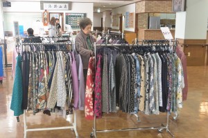 衣料品販売♪ 写真