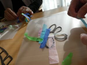 『遊びり・創作クラブ』 写真