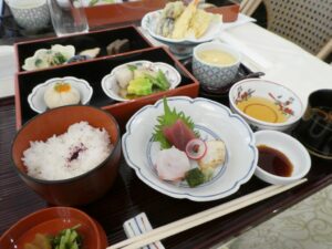 『食事会＆バラ鑑賞』 写真