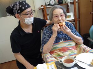 『遊びり・昼食会』 写真