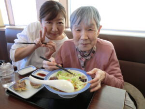 『遊びり・食事会＆外出レク』 写真
