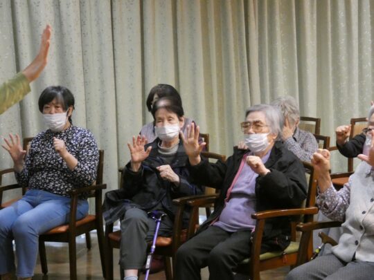 12月音楽療法 写真