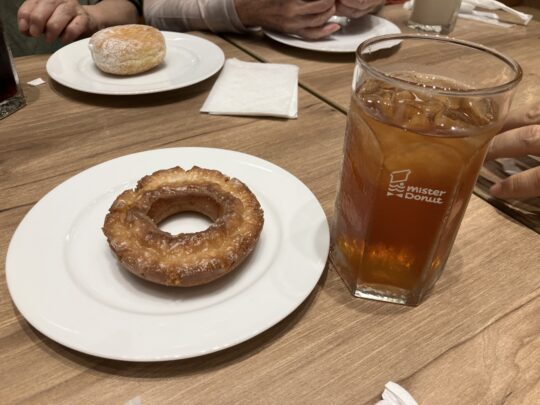 軽食会（ミスタードーナツ） 写真