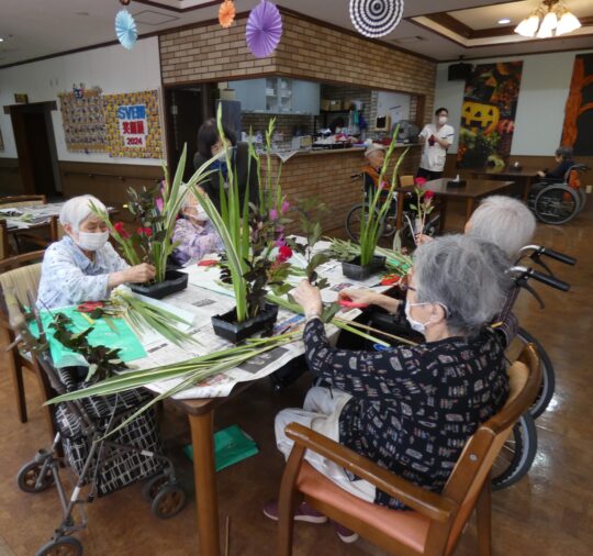 9月活け花教室 写真